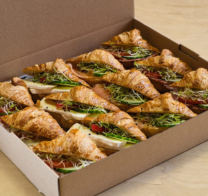 Szendvics rendelés Budapesten – 12 darabos mini croissant szendvics box